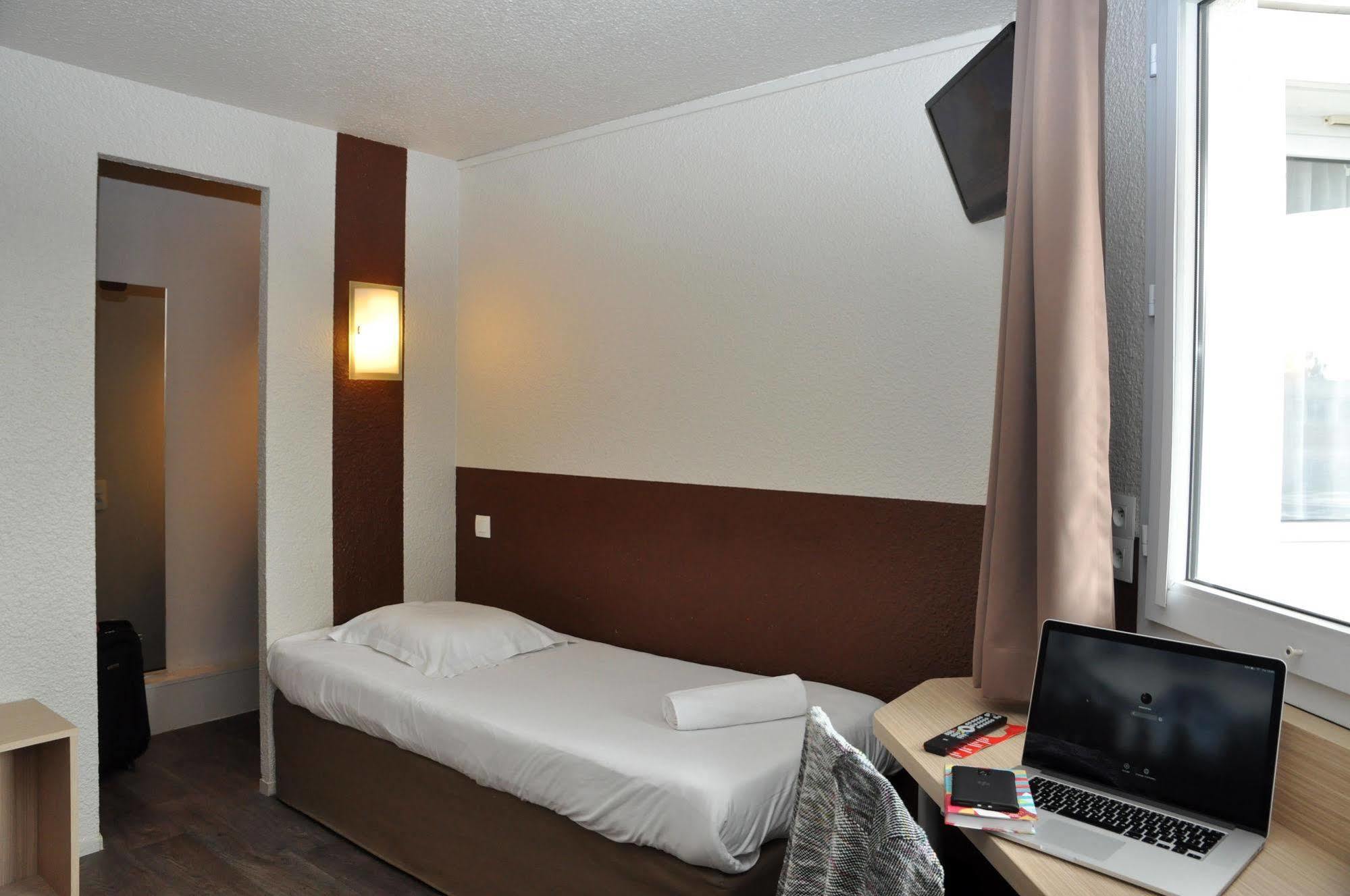 B Hotel Caen Mondeville Extérieur photo
