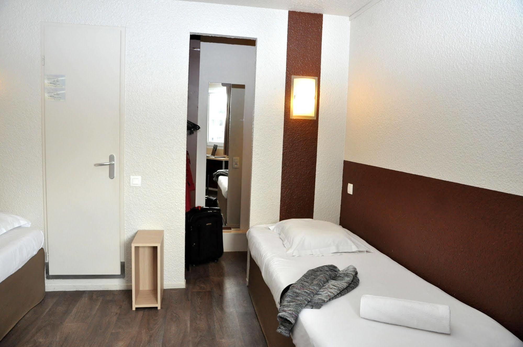 B Hotel Caen Mondeville Extérieur photo