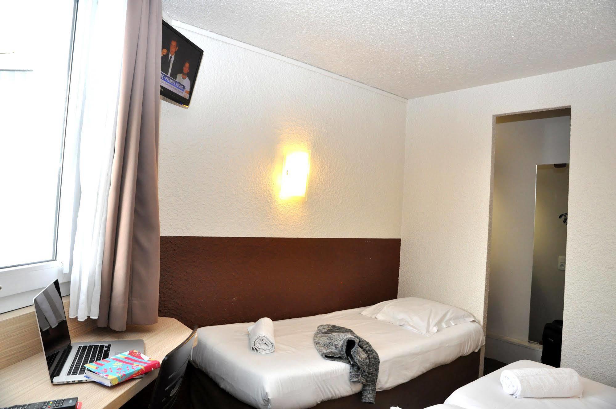 B Hotel Caen Mondeville Extérieur photo